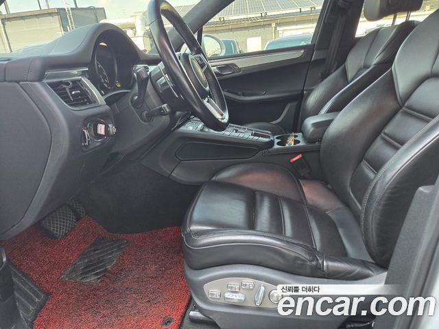Porsche Macan 2015 — photo 7