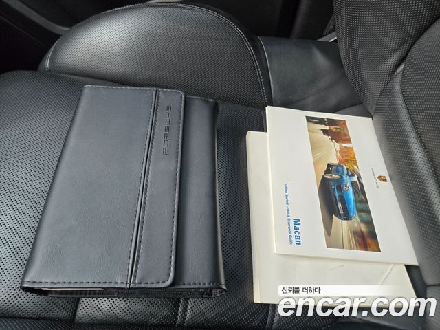 Porsche Macan 2015 — photo 15