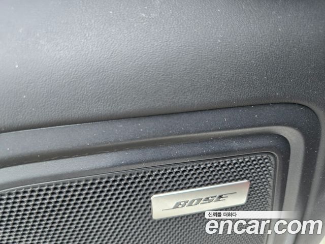 Porsche Macan 2015 — photo 17