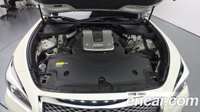 Infiniti Q70 2019 — photo 6