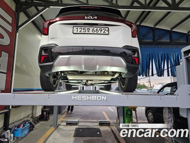 Kia Seltos 2023 — photo 2