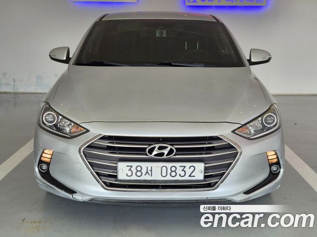 Hyundai AVANTE 2016 — photo 3