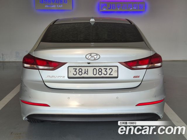 Hyundai AVANTE 2016 — photo 4
