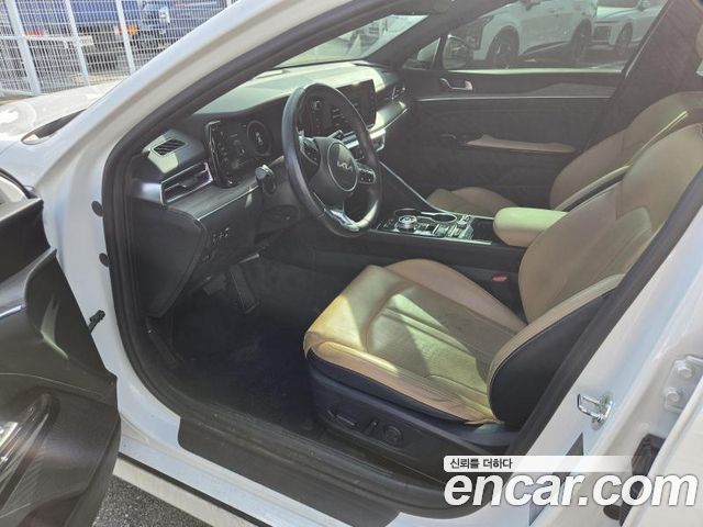 Kia K5 2023 — photo 6