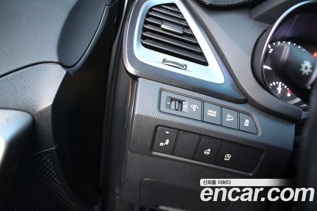Hyundai Santafe 2016 — photo 8