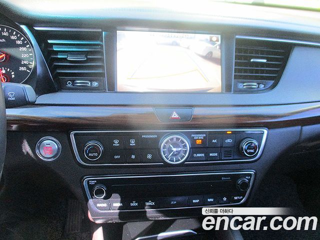 Kia K7 2017 — photo 11