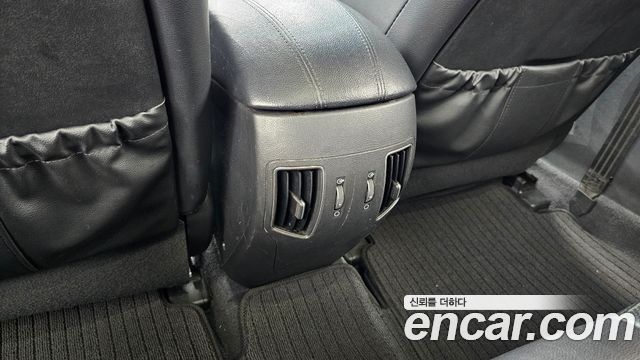 Hyundai Sonata 2013 — photo 32