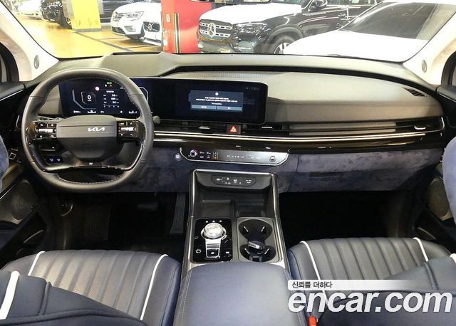 Kia Canival 2025 — photo 10