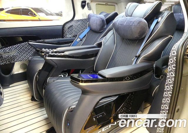Kia Canival 2025 — photo 17