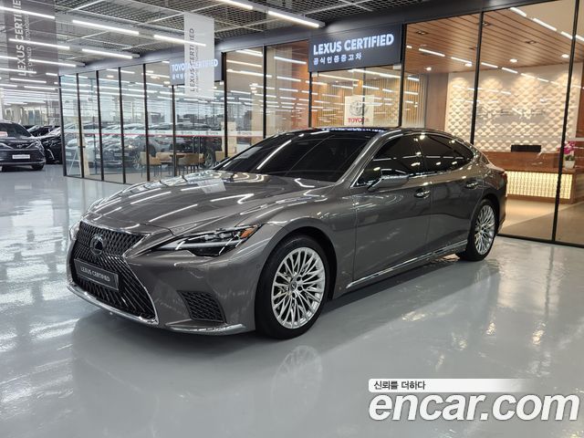 Lexus LS 2025 — photo 1