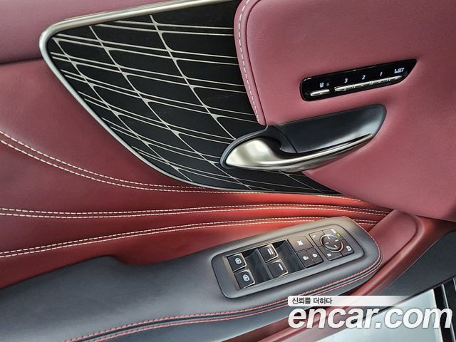 Lexus LS 2025 — photo 12
