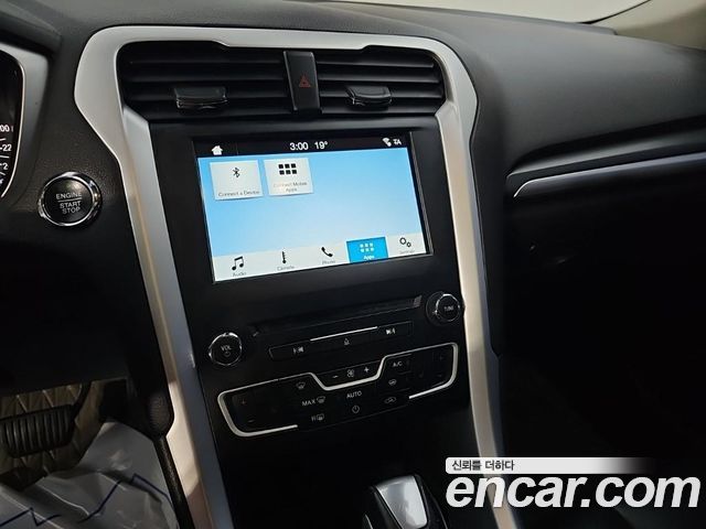 Ford Mondeo 2016 — photo 14