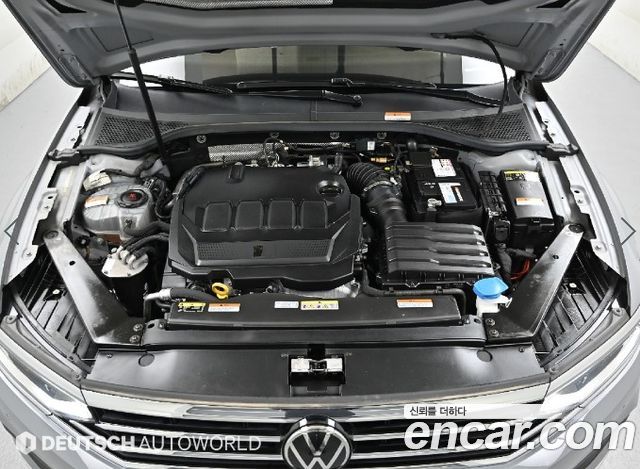 Volkswagen Passat 2022 — photo 6