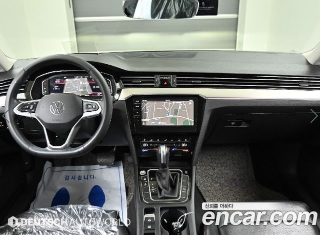 Volkswagen Passat 2022 — photo 7