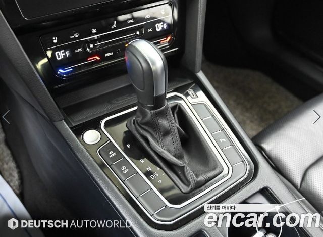 Volkswagen Passat 2022 — photo 9