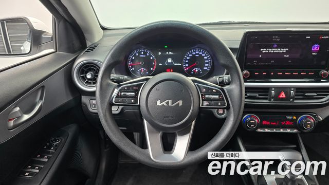 Kia K3 2023 — photo 13