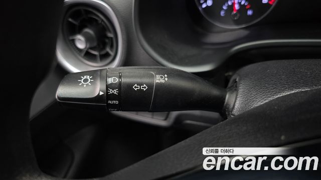 Kia K3 2023 — photo 18
