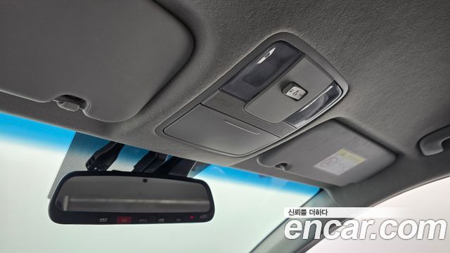 Kia K3 2023 — photo 19
