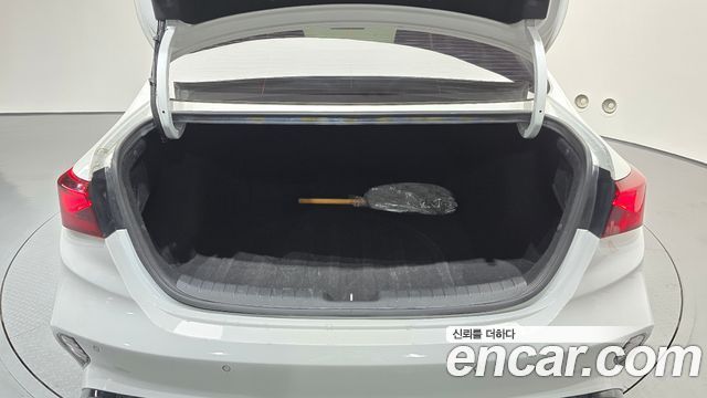 Kia K3 2023 — photo 20