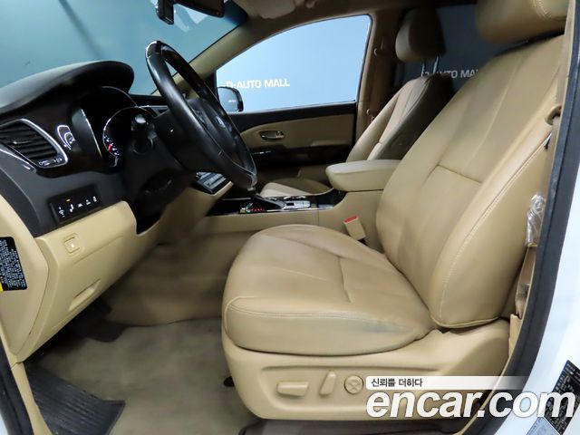 Kia Canival 2020 — photo 6