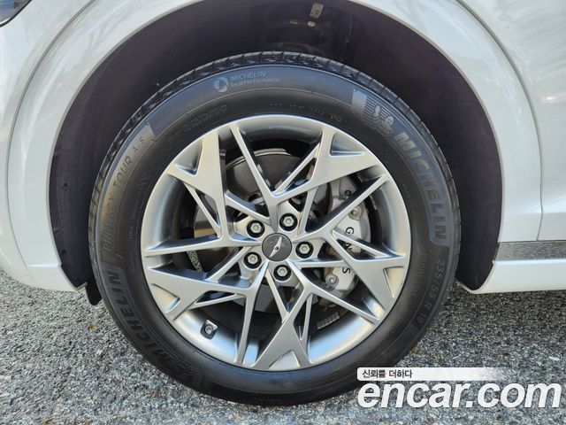 Genesis GV70 2023 — photo 5
