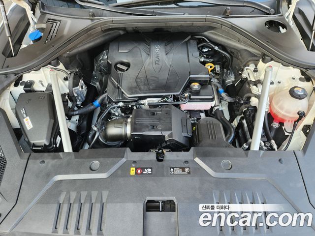 Genesis GV70 2023 — photo 6