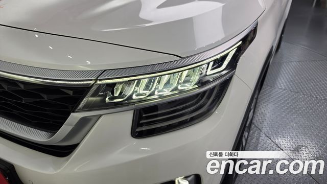 Kia Seltos 2020 — photo 8