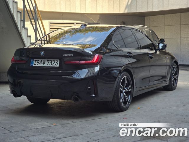 BMW 3-Series 2025 — photo 2