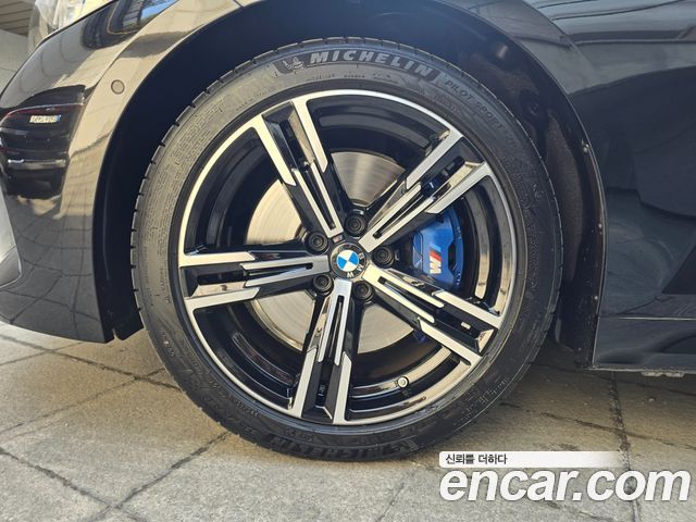 BMW 3-Series 2025 — photo 5