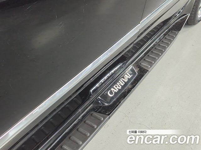 Kia Canival 2014 — photo 7