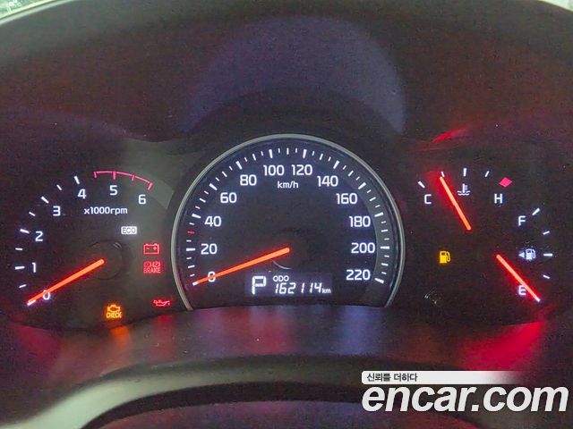 Kia Canival 2014 — photo 13