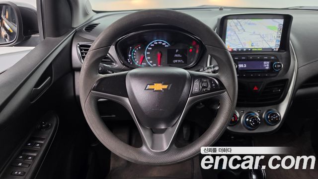 Chevrolet Korea Spark 2016 — photo 12