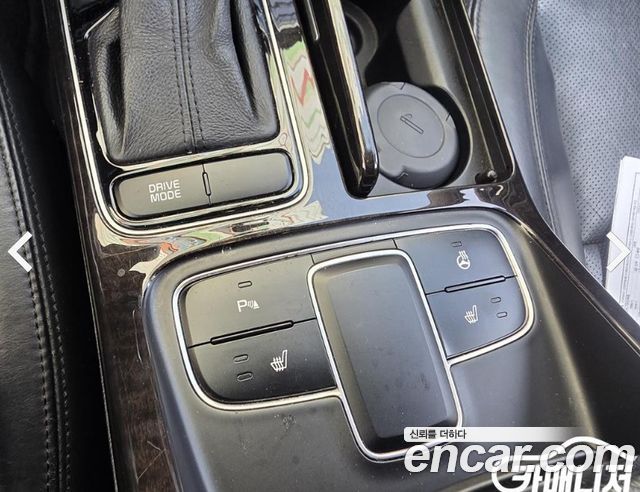 Kia K7 2013 — photo 12
