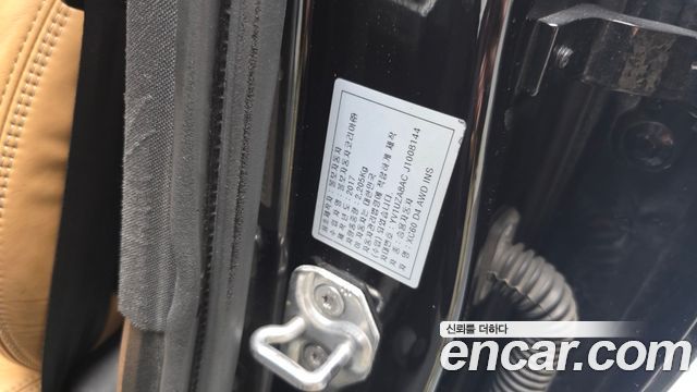 Volvo XC60 2018 — photo 41
