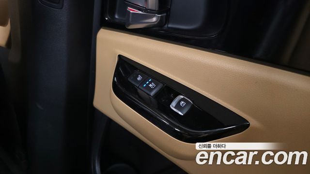 Kia Canival 2021 — photo 25