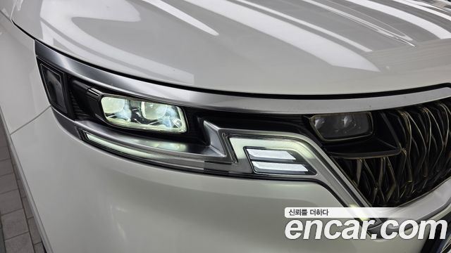 Kia Canival 2021 — photo 8