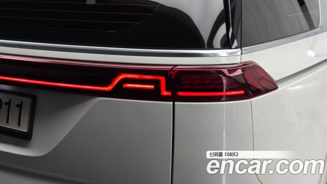 Kia Canival 2021 — photo 9