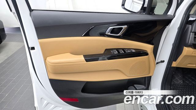 Kia Canival 2021 — photo 14