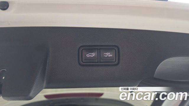 Kia Canival 2021 — photo 34
