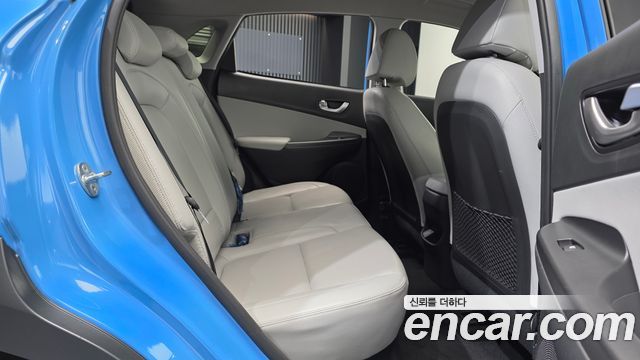 Hyundai Kona 2021 — photo 17