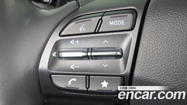 Hyundai Kona 2021 — photo 24