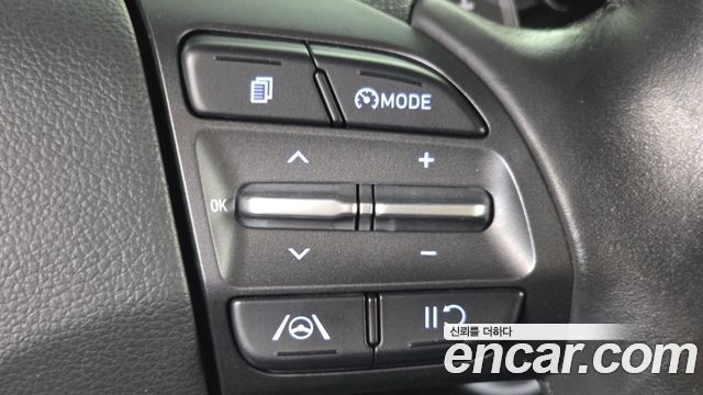 Hyundai Kona 2021 — photo 25