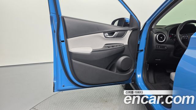 Hyundai Kona 2021 — photo 14