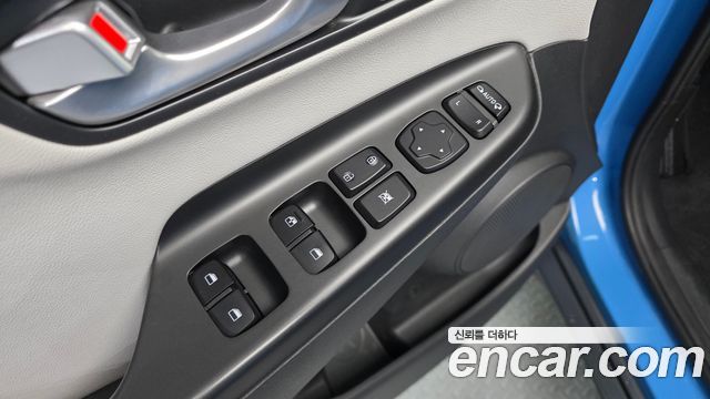 Hyundai Kona 2021 — photo 35