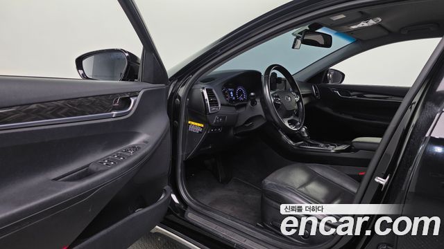 Hyundai Grandeur 2018 — photo 10