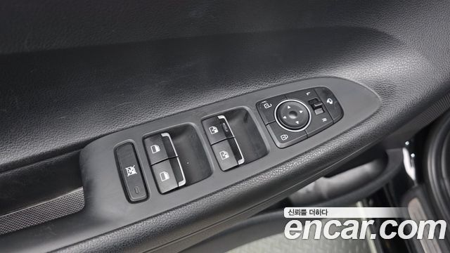 Hyundai Grandeur 2018 — photo 11