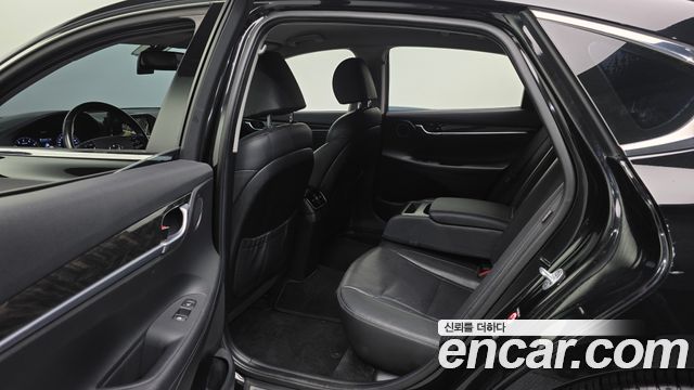 Hyundai Grandeur 2018 — photo 16