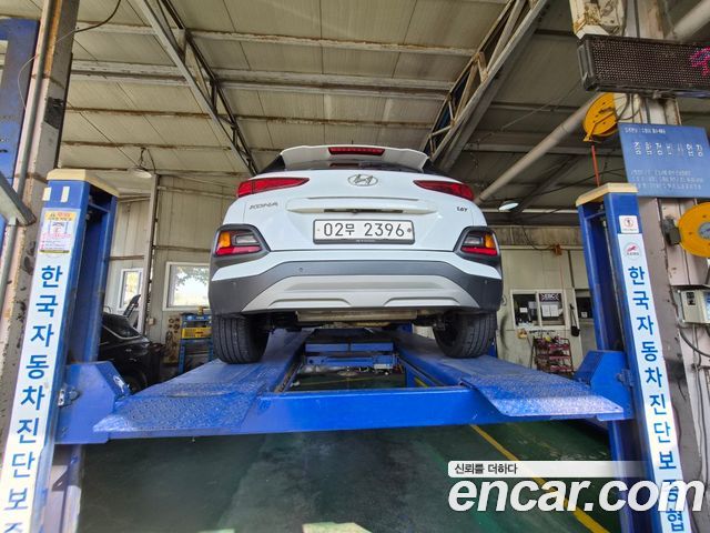 Hyundai Kona 2018 — photo 2