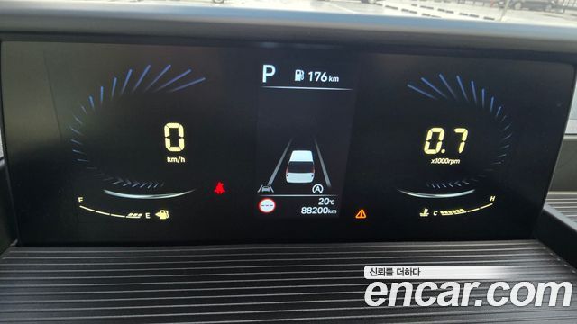 Hyundai Staria 2022 — photo 15