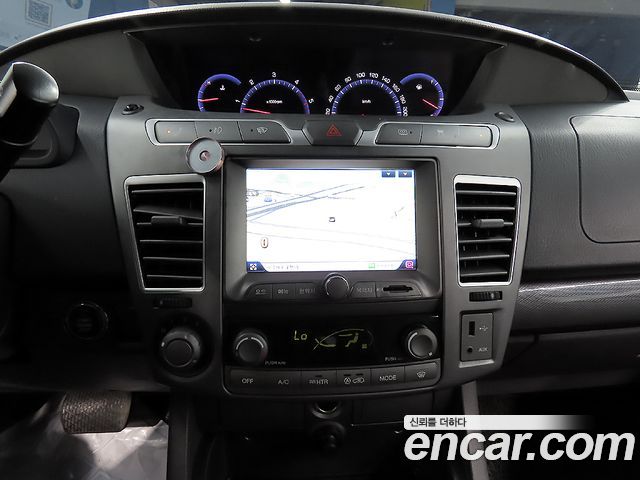 KG Mobility KORANDO 2014 — photo 12